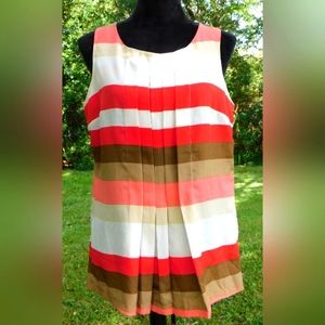 Sleeveless striped/pleated Women's shirt